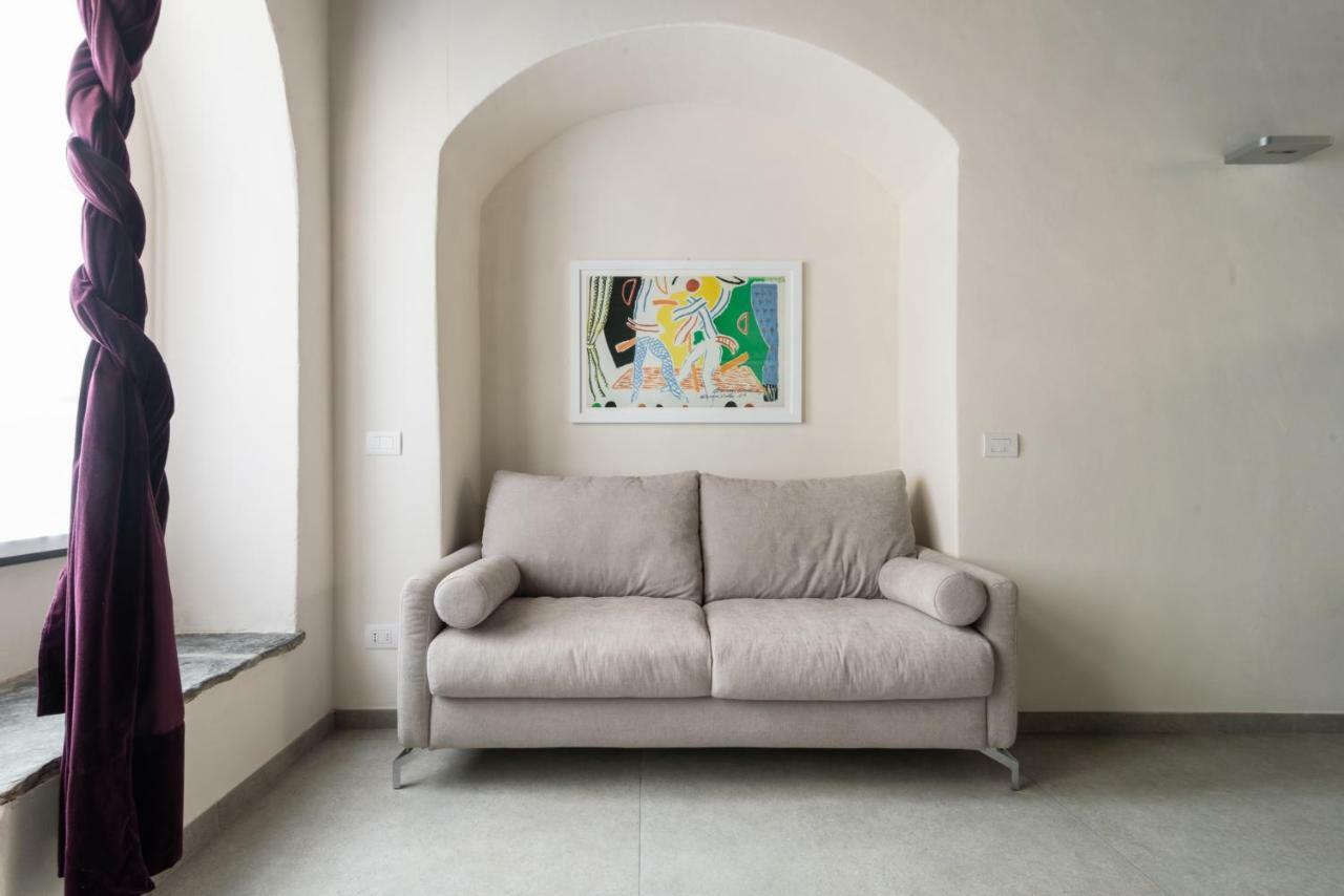 Le Scuderie Di Sant'Ambrogio Lägenhet Milano Exteriör bild